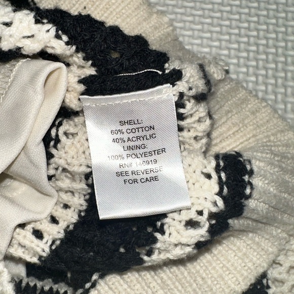 Cream and Black Striped Set - Picture 4 of 4